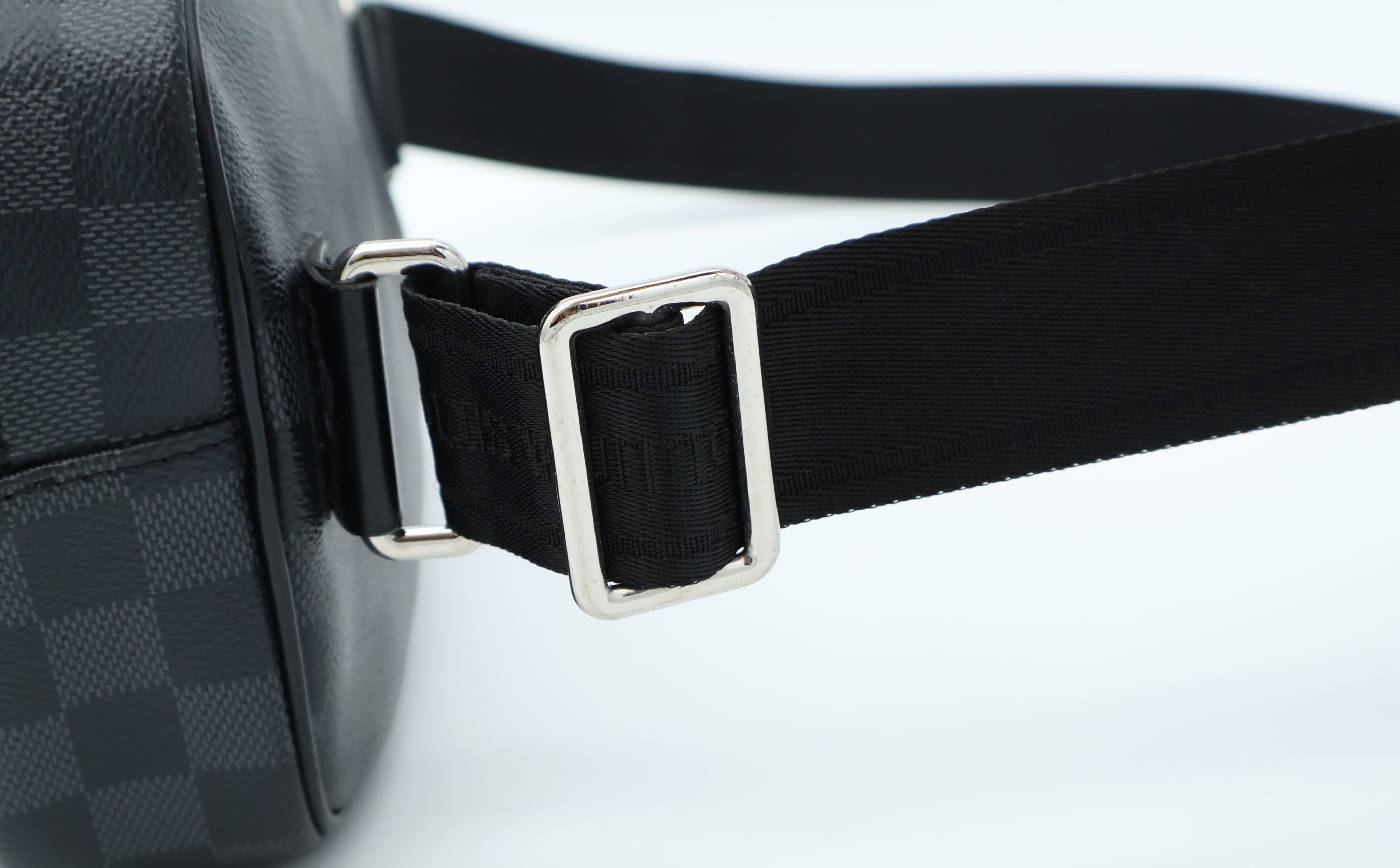 Louis Vuitton Ambler Damier Graphite
