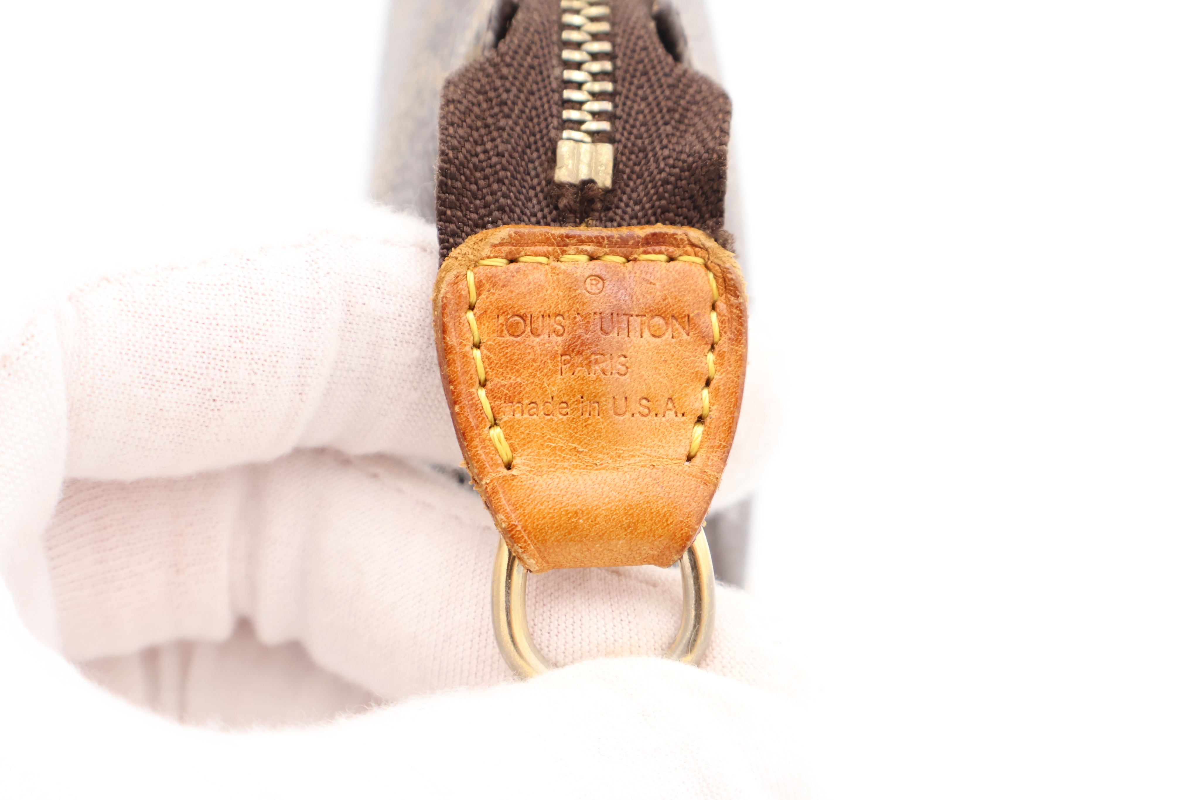 Louis Vuitton Pochette Accessoires