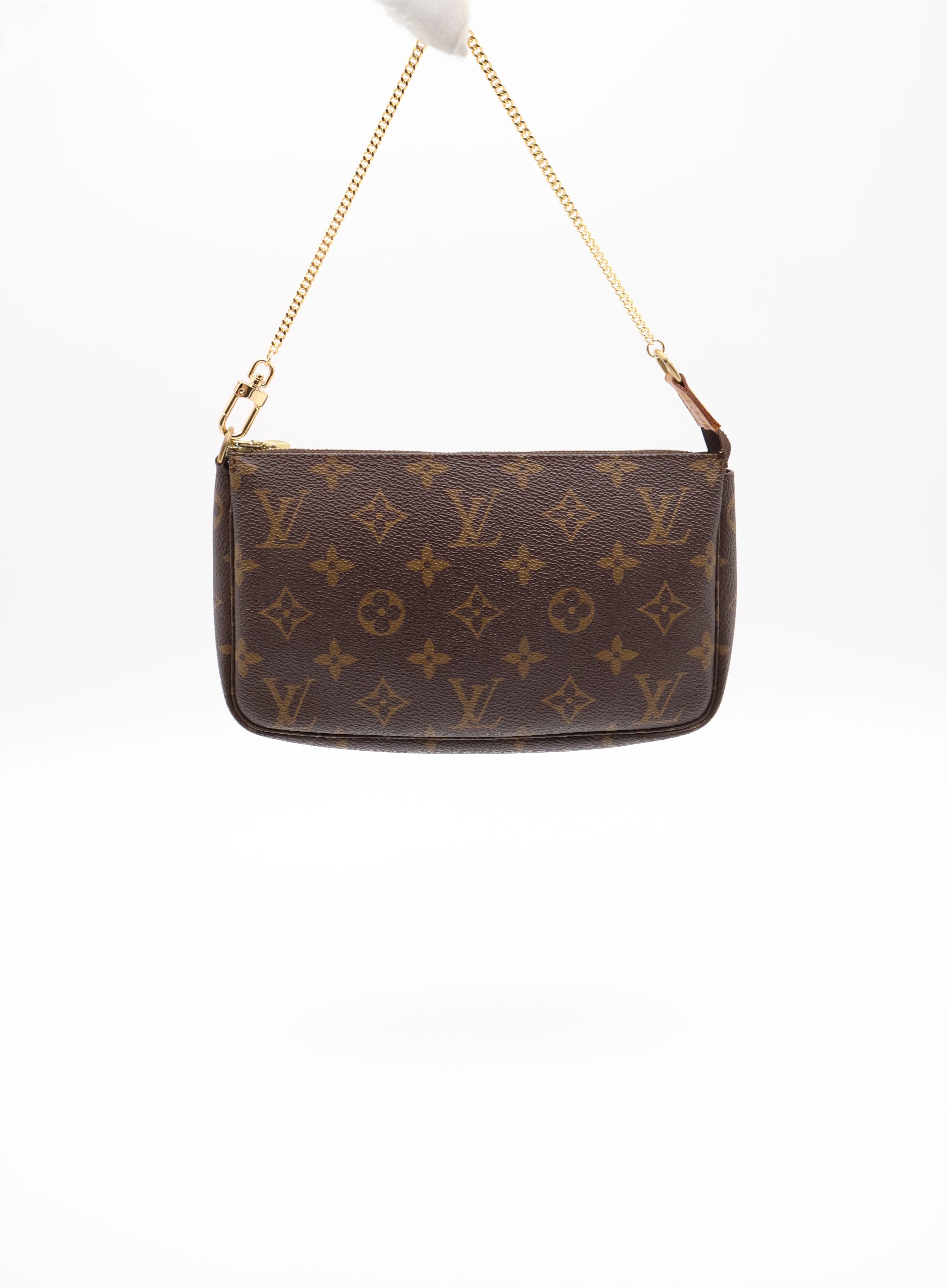 Louis Vuitton Pochette Accessoires