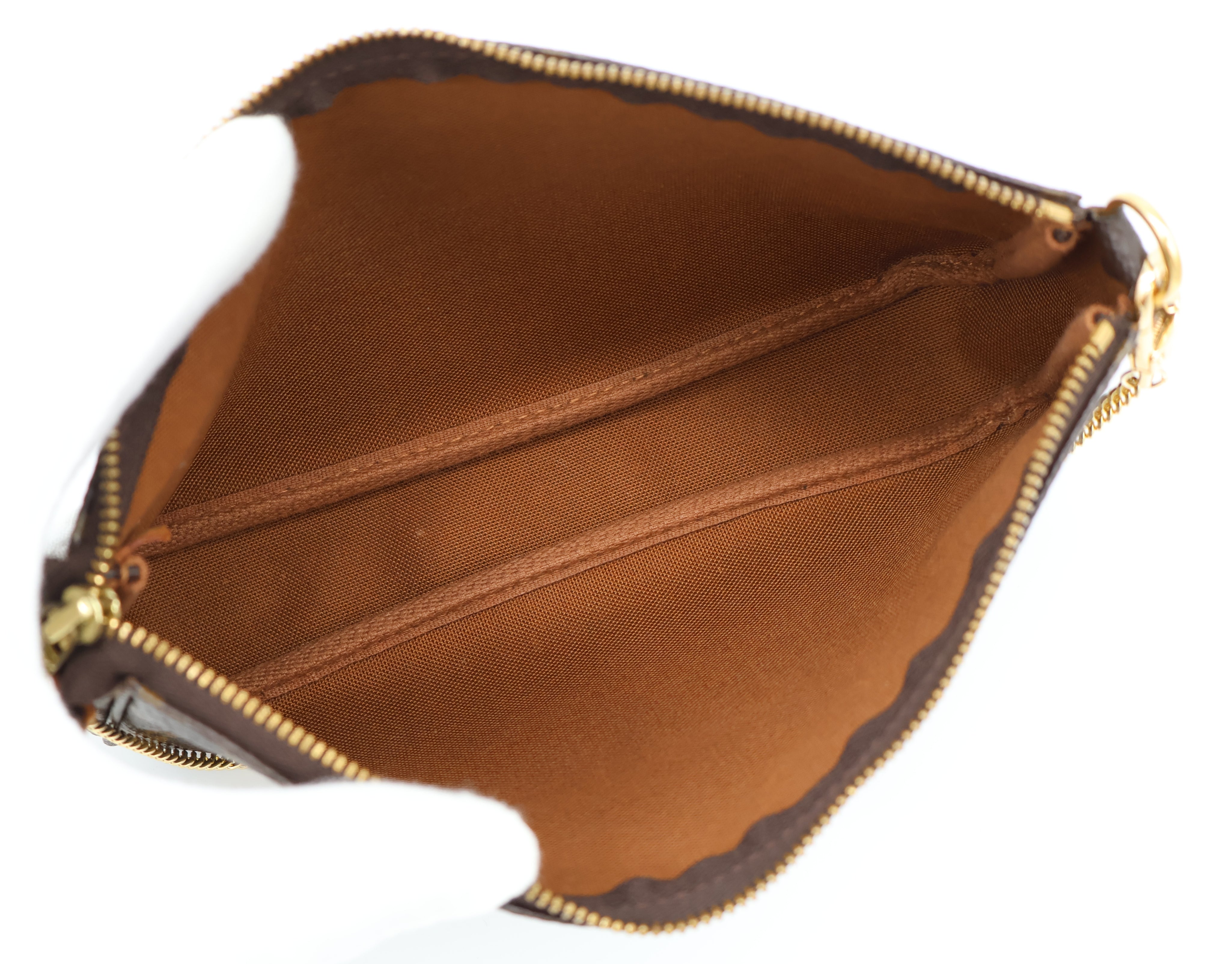 Louis Vuitton Pochette Accessoires