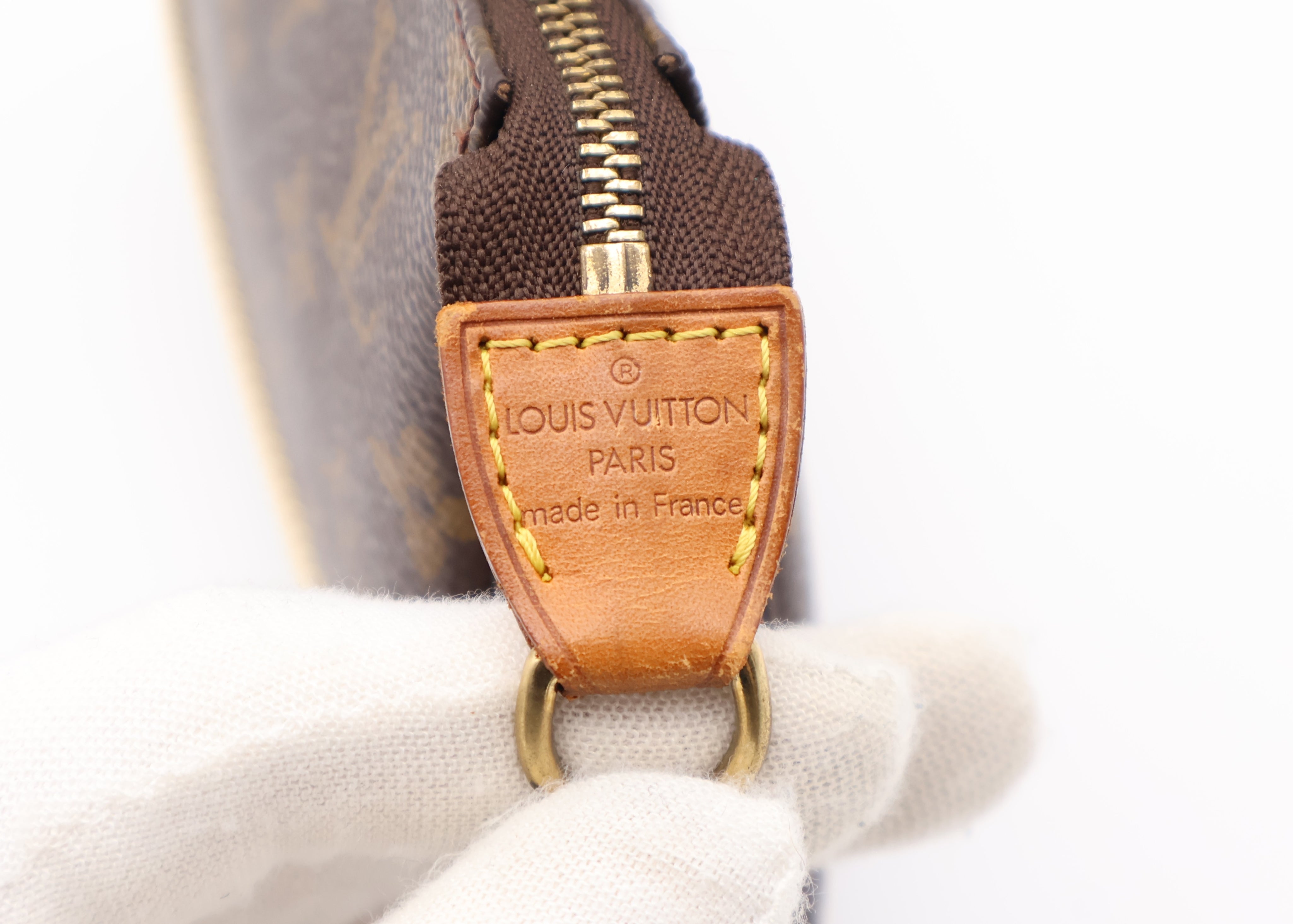 Louis Vuitton Pochette Accessoires