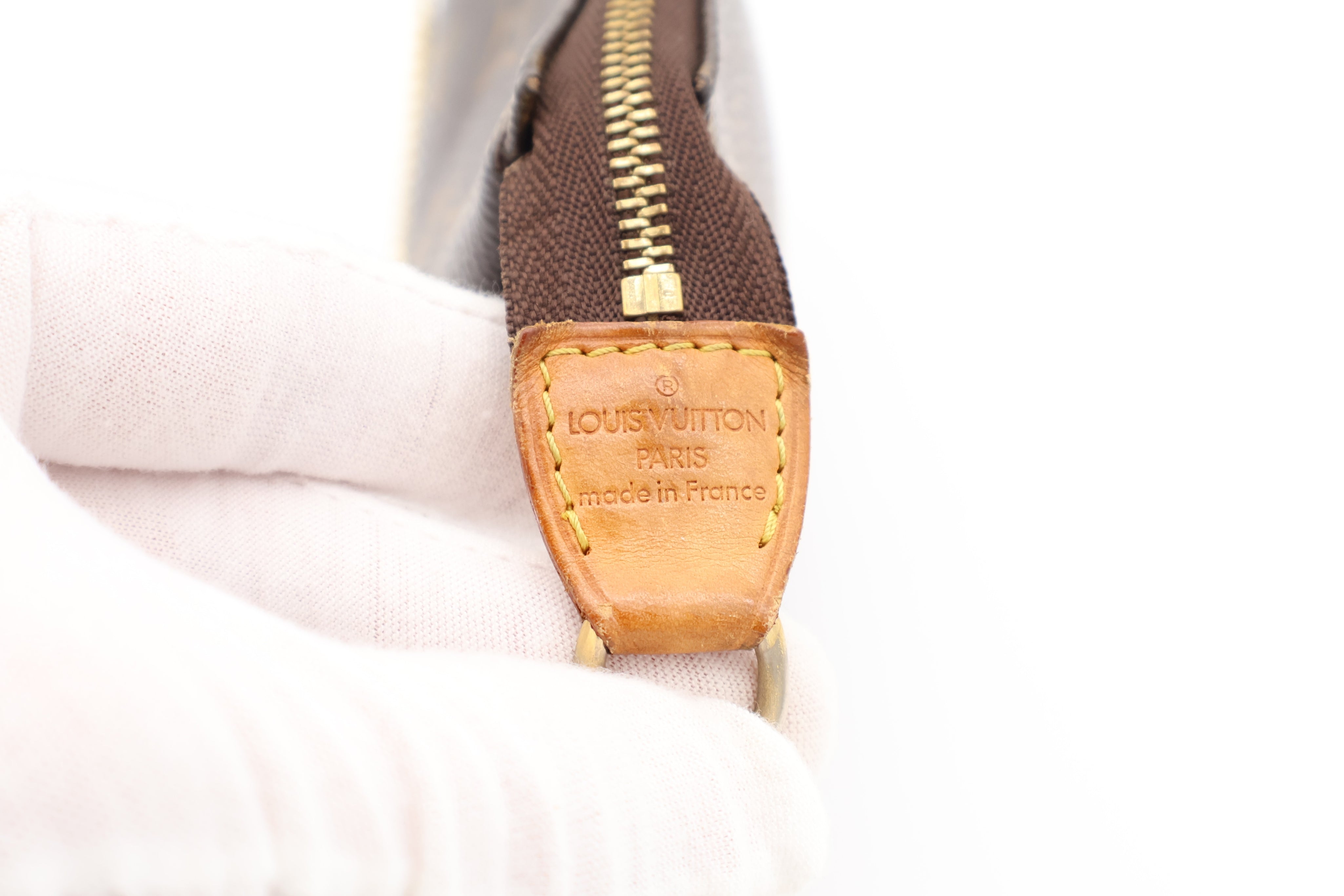 Louis Vuitton Pochette Accessoires