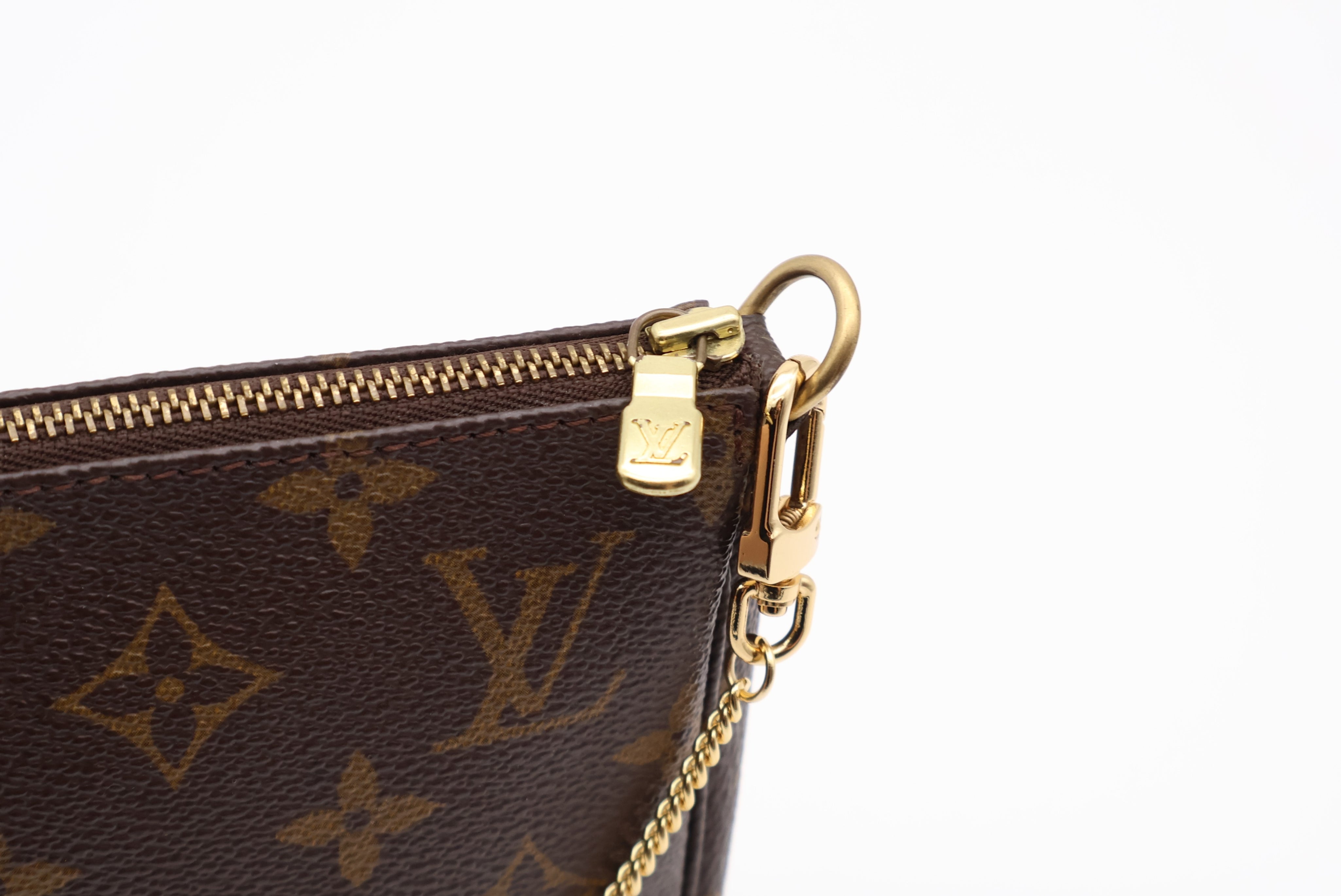 Louis Vuitton Pochette Accessoires