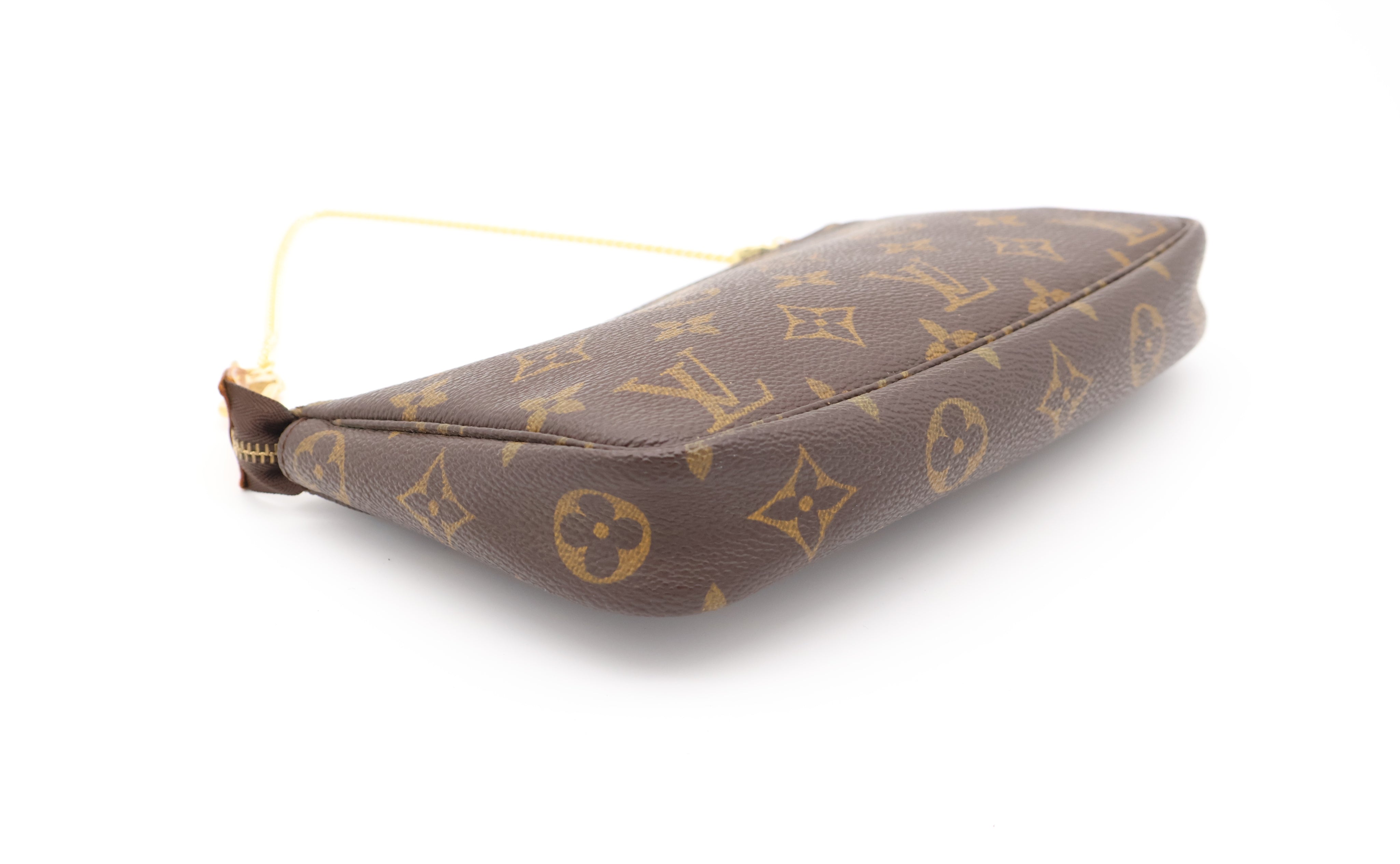 Louis Vuitton Pochette Accessoires