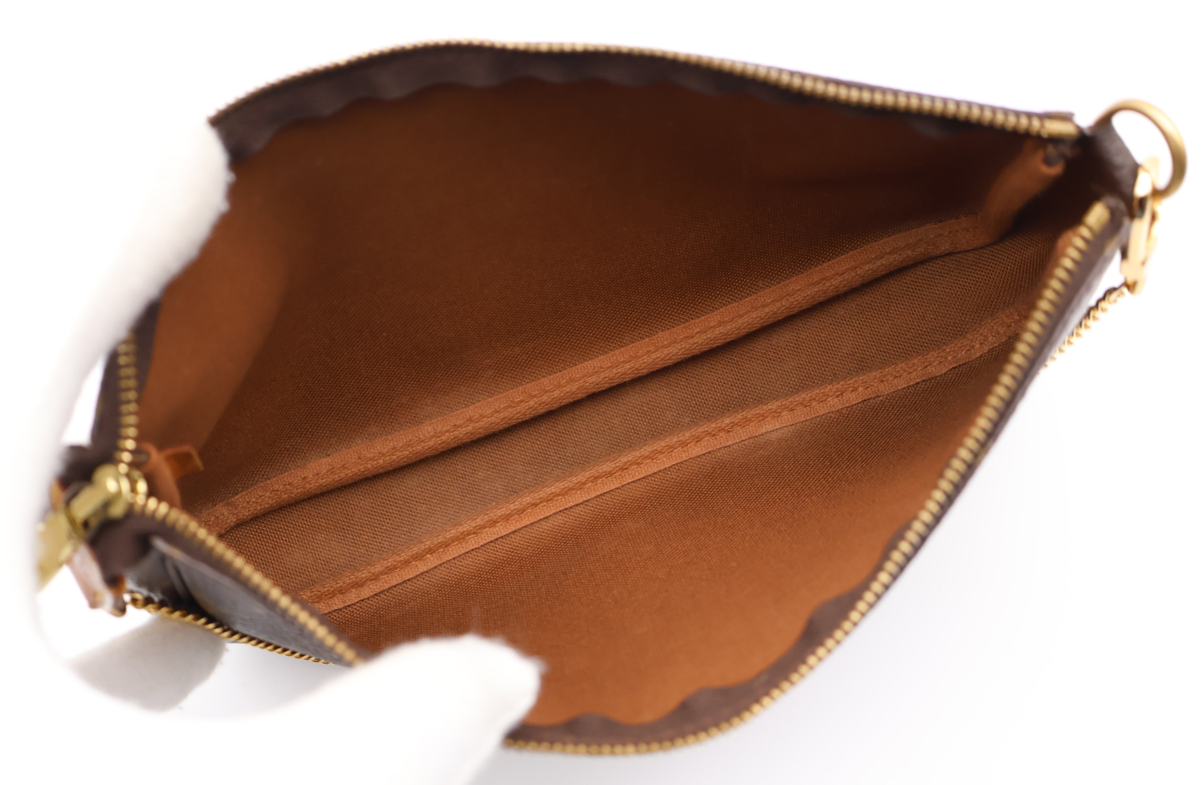 Louis Vuitton Pochette Accessoires