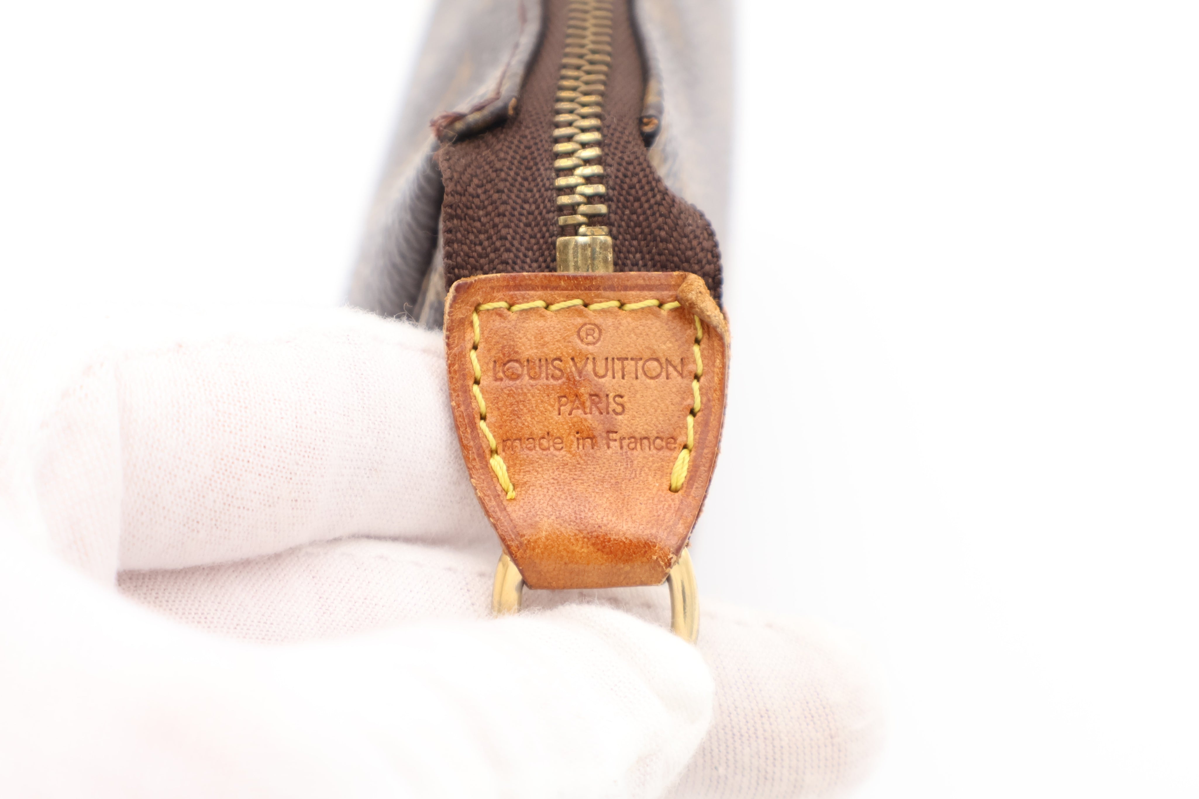 Louis Vuitton Pochette Accessoires
