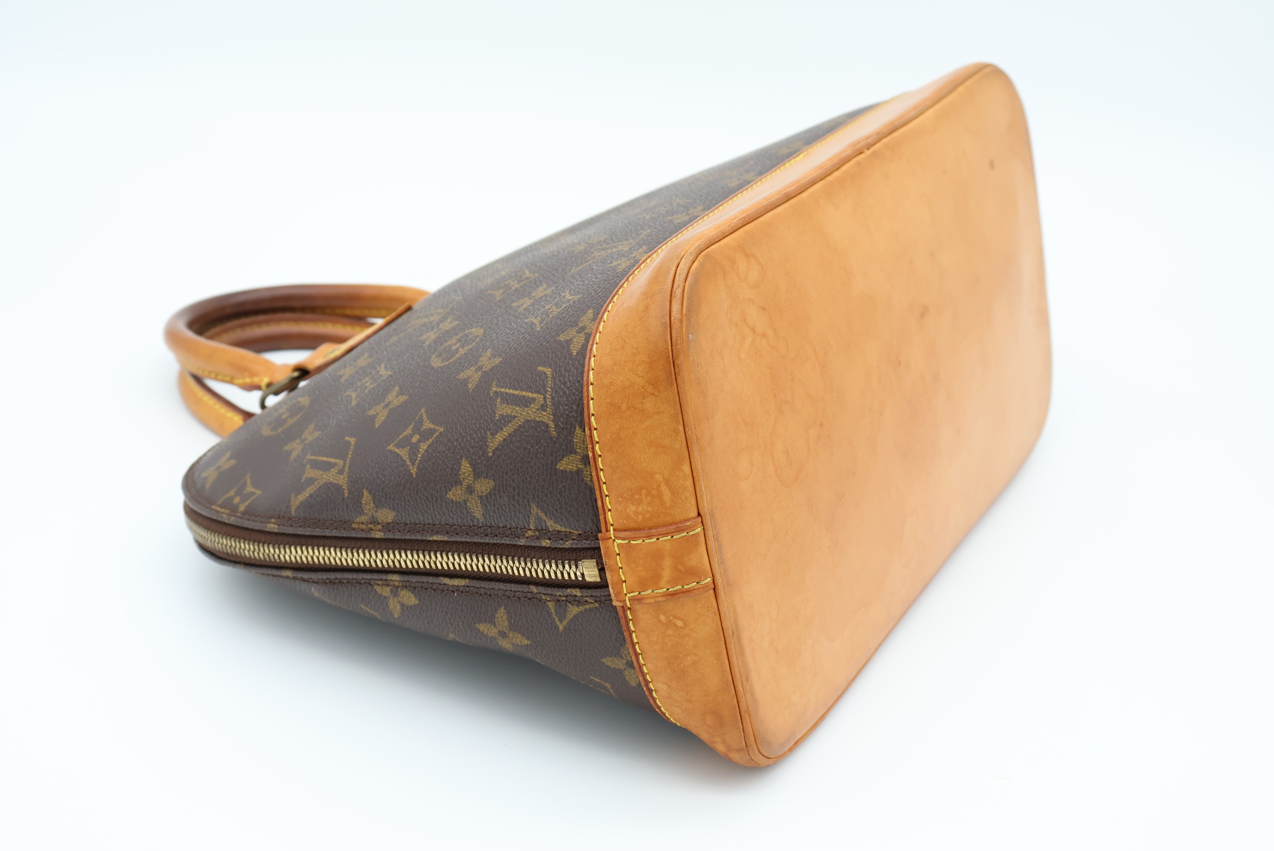 Louis Vuitton Alma