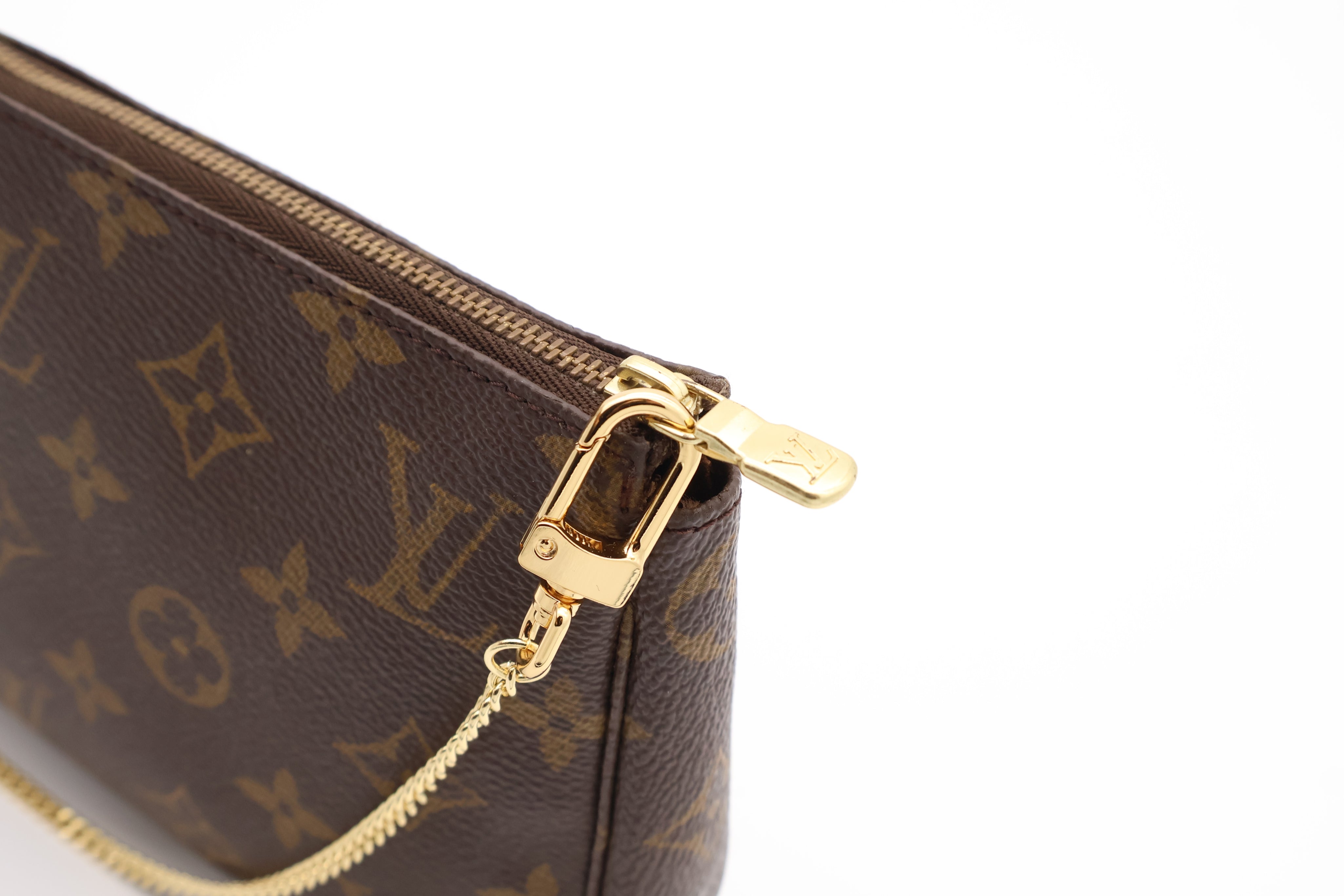 Louis Vuitton Pochette Accessoires