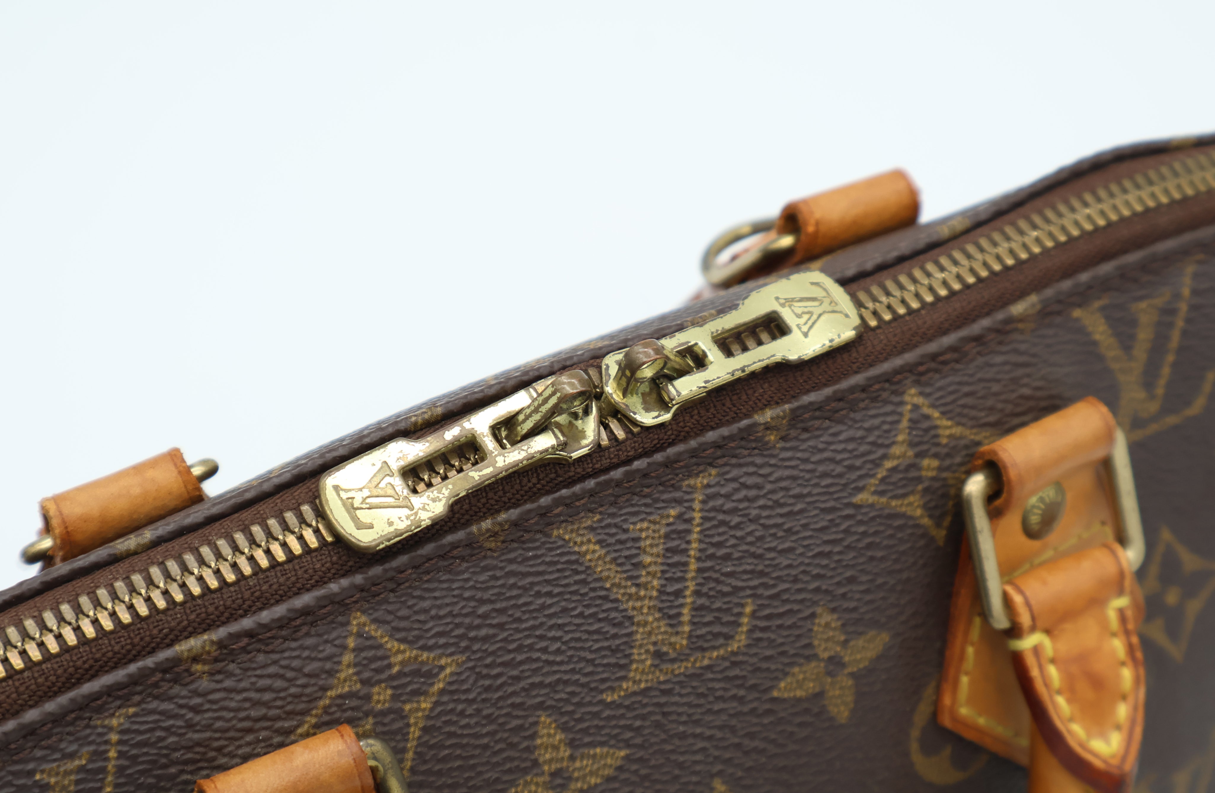 Louis Vuitton Alma