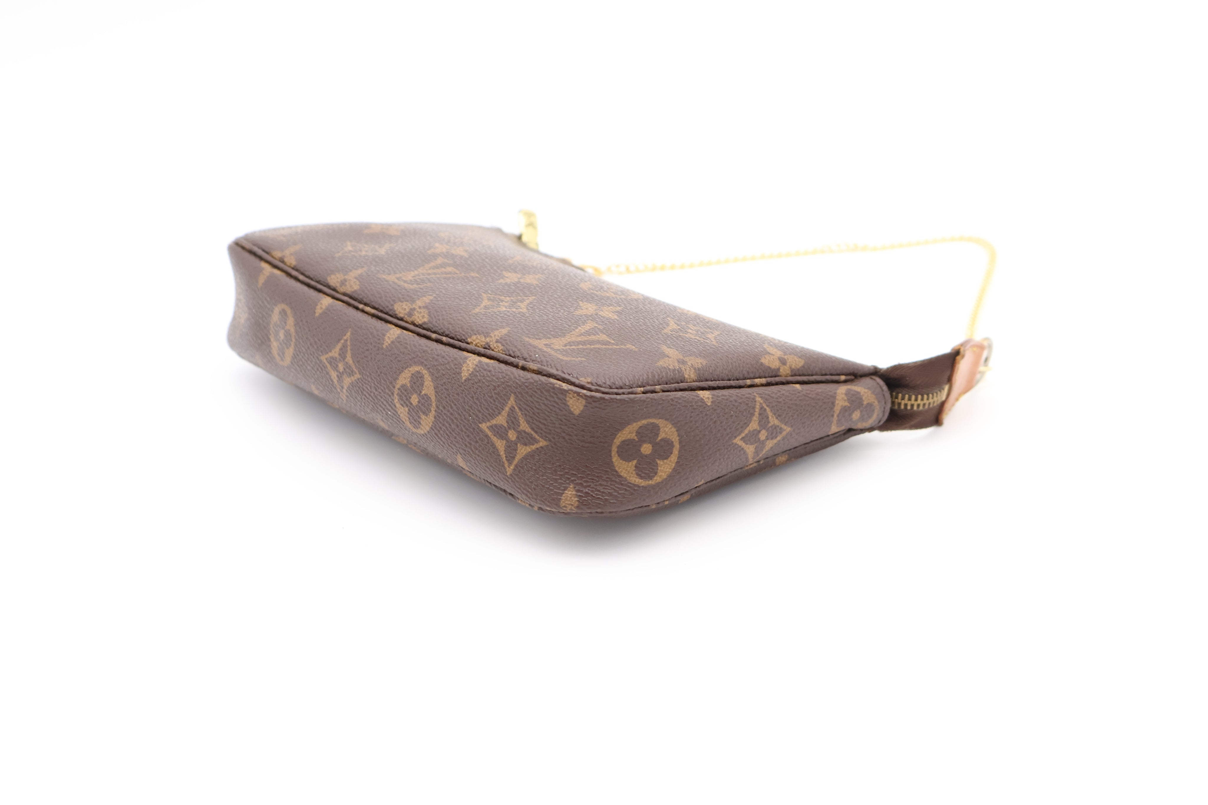 Louis Vuitton Pochette Accessoires