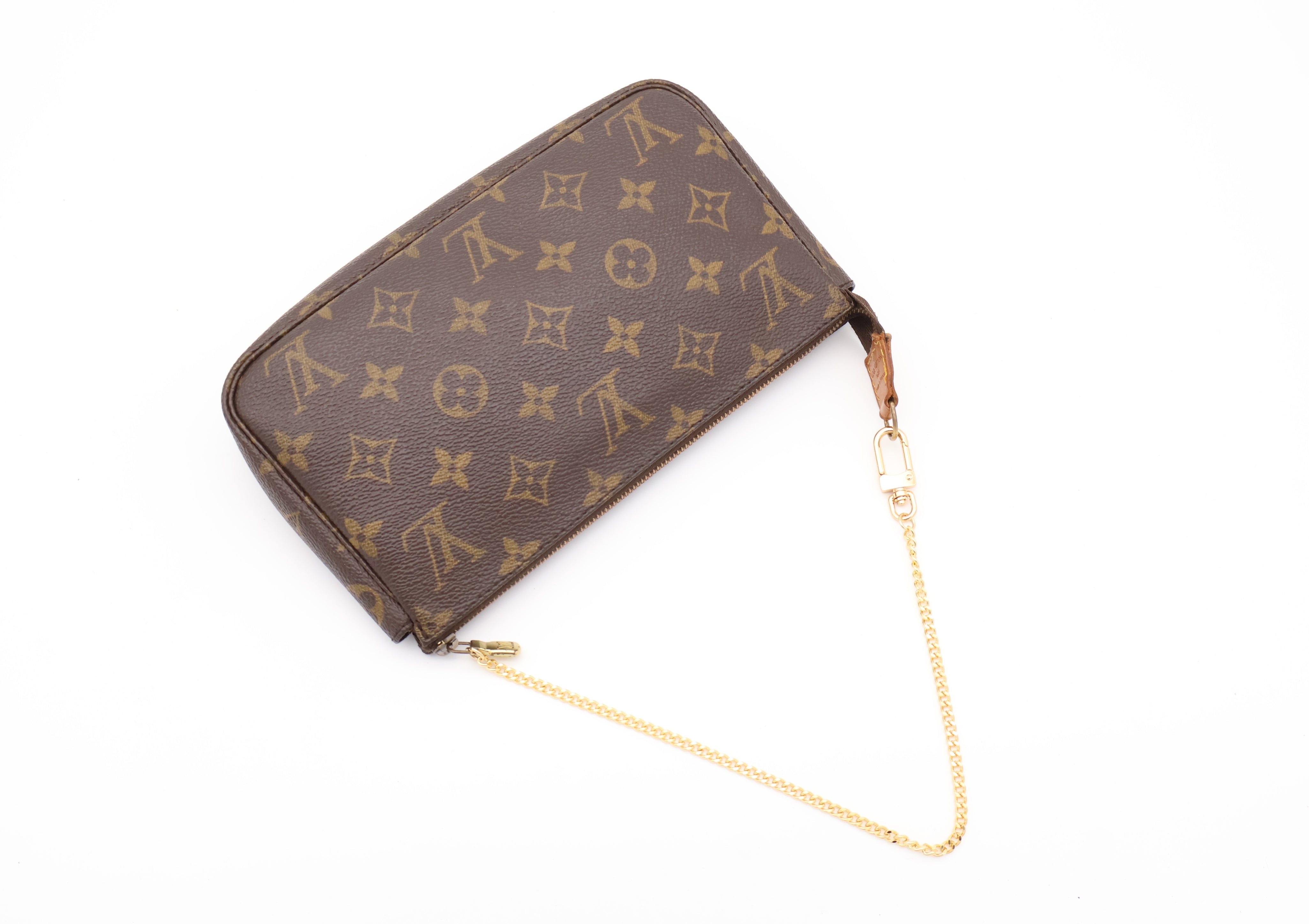 Louis Vuitton Pochette Accessoires