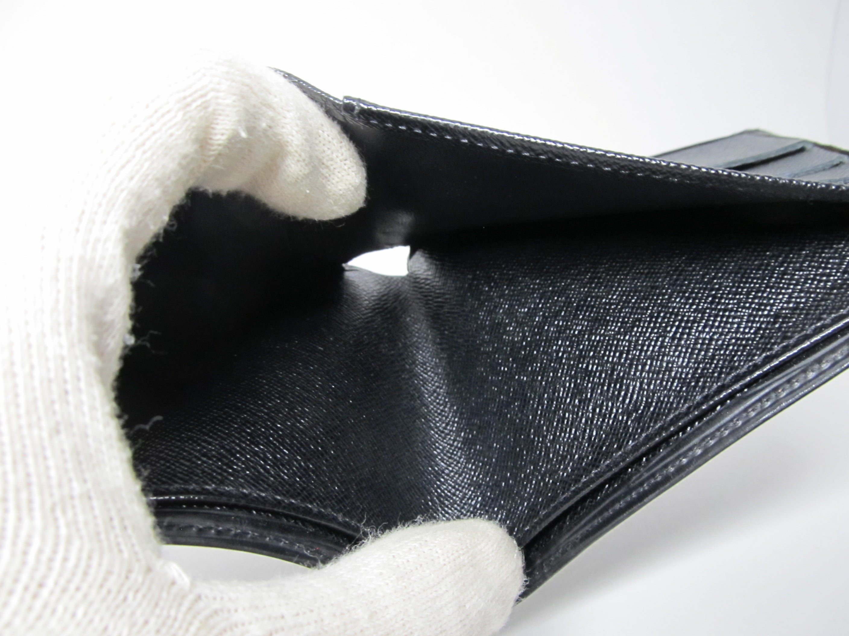 Louis Vuitton Marco Epi Noir Bifold Wallet - 96636f